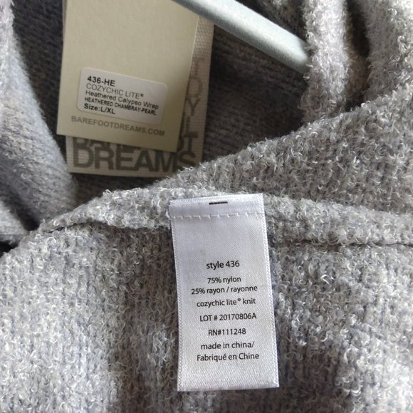 BAREFOOT DREAMS | COZYCHIC LITE CALYPSO WRAP HEATHERED CHAMBRAY PEARL - Picture 6 of 10